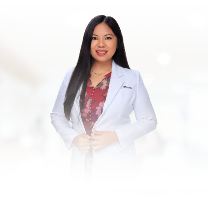 Dr. Izza Italia, Ophthalmologist